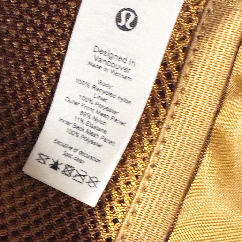 Lululemon Khaki Black Nylon Clean Lines Belt Bag 2L - Picture 5 of 5